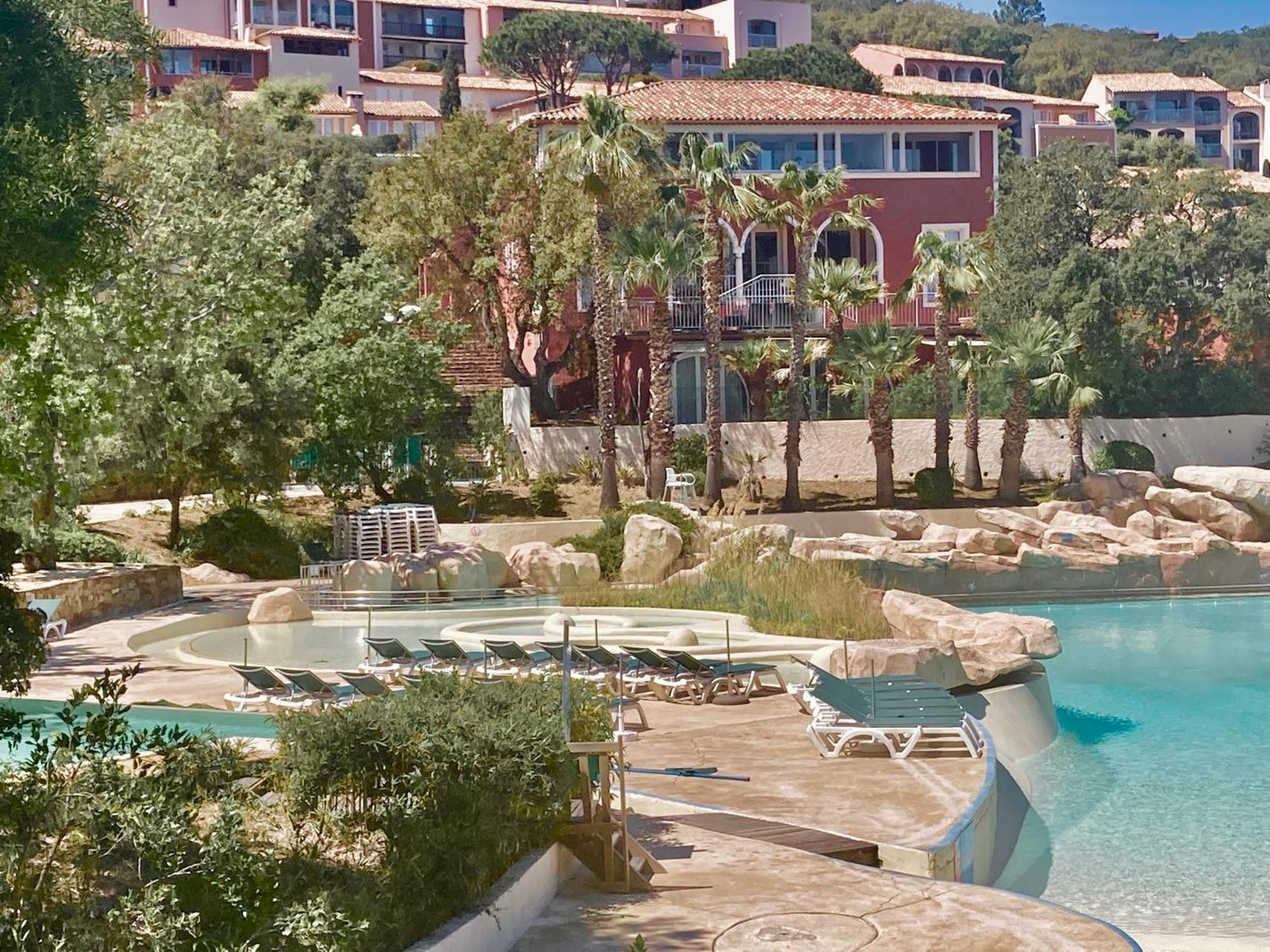 Les Restanques Vue Mer Roses 1070 Rez De Jardin Grimaud Εξωτερικό φωτογραφία